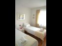 Ferienwohnungen Apartmani Oh La La - terrace A1(4), A2(2) Supetar - Insel Brac  - Ferienwohnung - A1(4): Schlafzimmer