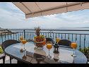 Ferienwohnungen Daniela - terrace with amazing sea view A1(6) Okrug Gornji - Insel Ciovo  - Aussicht vom Terasse