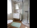 Ferienwohnungen Luka A1(4), A2(4) Vrbnik - Insel Krk  - Ferienwohnung - A2(4): Badezimmer mit Toilette