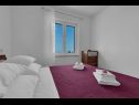 Ferienwohnungen Josip - panoramic sea view & parking: A1(4+2) Makarska - Riviera Makarska  - Ferienwohnung - A1(4+2): Schlafzimmer