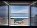 Ferienwohnungen Nina - sea view family apartments SA1A(3), A1Donji(2+1), A3(6), A4(4+1), A5(6), A6(4) Celina Zavode - Riviera Omis  - Ferienwohnung - A4(4+1): Terasse