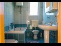Ferienhaus Mary - with pool: H(8) Rogoznica - Riviera Sibenik  - Kroatien - H(8): Badezimmer mit Toilette