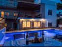 Ferienwohnungen Zdene - private pool: A1(6+2), A2(6) Kastel Luksic - Riviera Split  - Haus