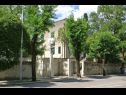 Ferienwohnungen Brane - great location & garden terrace: A1(6+1) Split - Riviera Split  - Haus