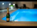Ferienwohnungen Lux 2 - heated pool: A2(4+2), A3(4+2) Marina - Riviera Trogir  - Pool