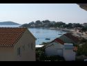 Ferienwohnungen Barry - sea view and free parking : A1(2+2), A2(2+2), A3(2+2), A4(2+2) Sevid - Riviera Trogir  - Ferienwohnung - A2(2+2): Aussicht vom Terasse