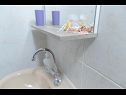 Ferienwohnungen Vesna - comfortable: A1(4+1) Trogir - Riviera Trogir  - Ferienwohnung - A1(4+1): Badezimmer mit Toilette
