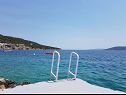 Ferienwohnungen Natad - sea view : A1(4) Vinisce - Riviera Trogir  - Strand