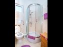 Ferienwohnungen Ljubo - modern andy cosy A1(2+2), A2(4+2), A3(4+2) Vrsi - Riviera Zadar  - Ferienwohnung - A1(2+2): Badezimmer mit Toilette