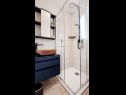 Ferienwohnungen Korni - comfortable A1(8) Biograd - Riviera Biograd  - Ferienwohnung - A1(8): Badezimmer mit Toilette