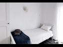 Ferienwohnungen Korni - comfortable A1(8) Biograd - Riviera Biograd  - Ferienwohnung - A1(8): Schlafzimmer