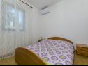 Ferienwohnungen Silvana - economy apartments : A1(4), A3(2+1), A2(2) Supetar - Insel Brac  - Ferienwohnung - A2(2): Schlafzimmer