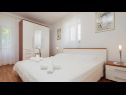 Ferienhaus Gita - peacefull and comfortable H(4) Sutivan - Insel Brac  - Kroatien - H(4): Schlafzimmer