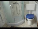 Ferienhaus Old Stone - parking: H(4+2) Cres - Insel Cres  - Kroatien - H(4+2): Badezimmer mit Toilette
