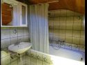 Ferienwohnungen Horvat SA1(2), B2(4) Crikvenica - Riviera Crikvenica  - Ferienwohnung - B2(4): Badezimmer mit Toilette