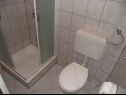 Ferienwohnungen Marija - seaview: A1(2+1), A2(4), A3(2), A4(6+2) Novi Vinodolski - Riviera Crikvenica  - Ferienwohnung - A1(2+1): Badezimmer mit Toilette