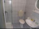 Ferienwohnungen Marija - seaview: A1(2+1), A2(4), A3(2), A4(6+2) Novi Vinodolski - Riviera Crikvenica  - Ferienwohnung - A3(2): Badezimmer mit Toilette