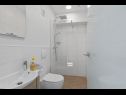 Ferienhaus Martina - large luxury villa: H(8+2) Labin - Istrien  - Kroatien - H(8+2): Badezimmer mit Toilette