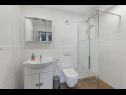 Ferienhaus Martina - large luxury villa: H(8+2) Labin - Istrien  - Kroatien - H(8+2): Badezimmer mit Toilette