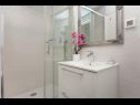 Ferienwohnungen Regent 2 - exclusive location: A1(2+2), SA(2) Rovinj - Istrien  - Studio-Ferienwohnung - SA(2): Badezimmer mit Toilette