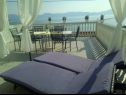 Ferienwohnungen Jure - terrace with amazing sea view: A1 Leona (6+2), A2 Ivano (6+2) Brist - Riviera Makarska  - Ferienwohnung - A2 Ivano (6+2): Terasse
