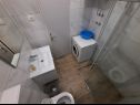 Ferienwohnungen Željko - spacious and affordable A1(6+2), SA2(2), SA3(2), SA4(2+1) Makarska - Riviera Makarska  - Ferienwohnung - A1(6+2): Badezimmer mit Toilette