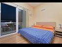 Ferienwohnungen Gianni - modern & great location: SA1(2), A2(2+2), A3(2+2) Makarska - Riviera Makarska  - Ferienwohnung - A2(2+2): Schlafzimmer
