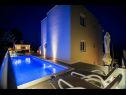 Ferienwohnungen Luxury - heated pool, sauna and gym: A1(2), A2(2), A3(4), A4(2), A5(4), A6(2) Makarska - Riviera Makarska  - Haus