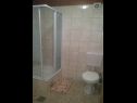 Ferienwohnungen Anica A1(2+1), A2(2+2) Bucht Kanica (Rogoznica) - Riviera Sibenik  - Kroatien - Ferienwohnung - A2(2+2): Badezimmer mit Toilette