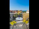 Ferienwohnungen Helena - with terrace : A1(2+2) Split - Riviera Split  - Ferienwohnung - A1(2+2): Balkon