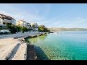 Ferienhaus Villa Linda - big terraces: H(5+2) Seget Vranjica - Riviera Trogir  - Kroatien - Strand