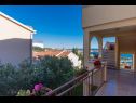 Ferienwohnungen Marijan - beautiful view: A1(6) Trogir - Riviera Trogir  - Ferienwohnung - A1(6): Terasse