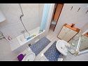 Ferienwohnungen Julijana - economy apartment A1(6) Bibinje - Riviera Zadar  - Ferienwohnung - A1(6): Badezimmer mit Toilette