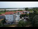 Ferienwohnungen Dali - 300 m from the beach: SA1 1D (3), A2 1L (5), A3 2k (6) Nin - Riviera Zadar  - Haus