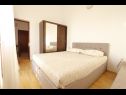 Ferienwohnungen Oasis A1(4+2), A2(2+2), A3(2+2) Nin - Riviera Zadar  - Ferienwohnung - A2(2+2): Schlafzimmer