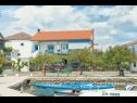 Ferienwohnungen Dama - 10 m from beach: A1(6+1) Sukosan - Riviera Zadar  - Haus
