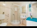 Ferienhaus Seagull H(10) Vir - Riviera Zadar  - Kroatien - H(10): Badezimmer mit Toilette