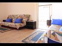Ferienwohnungen und Zimmer Jagoda - comfy and cozy : A1 Lijevi (3+2), A2 Desni (3+2), R1(4) Zadar - Riviera Zadar  - Ferienwohnung - A2 Desni (3+2): Tagesaufenthaltsraum