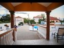 Ferienhaus Isabell - with swimming pool: H(8+2) Zaton (Zadar) - Riviera Zadar  - Kroatien - Terasse