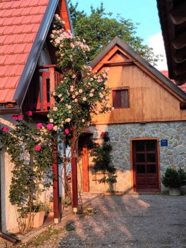 Ferienwohnungen Mimi - countryside cottage: A1(2) Plaski - Kontinental Kroatien