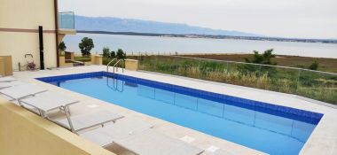 Ferienwohnungen Dragi - with pool: A2(4), A3(4), A4(4), A5(2), A6(2) Nin - Riviera Zadar 